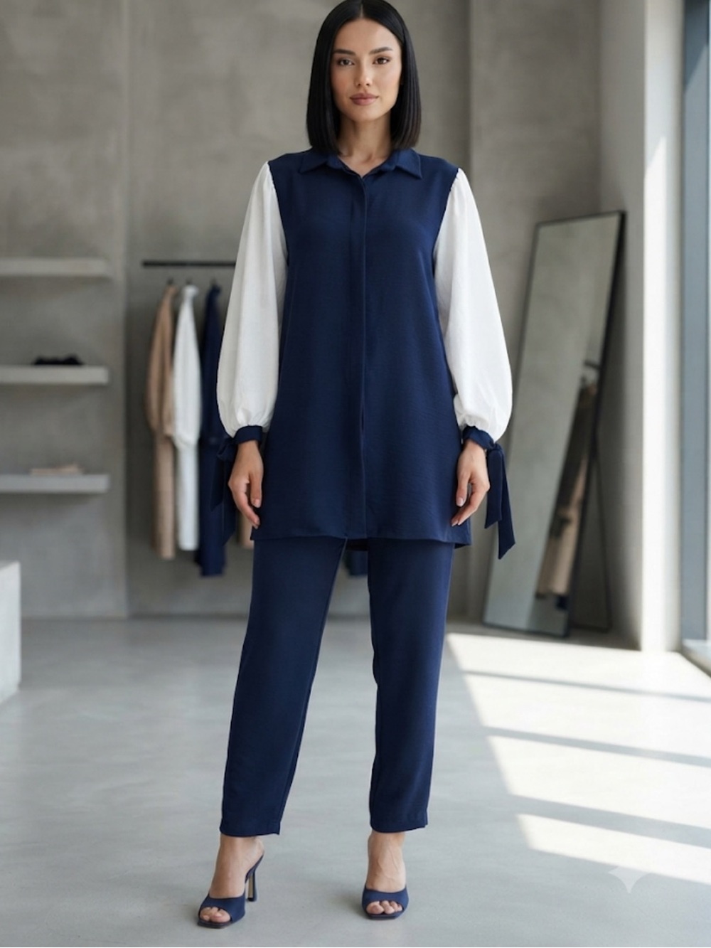 Efsun Moda Navy & White Two-Piece Set - Made in Turkey size 46 .L